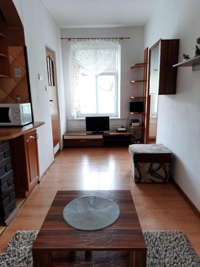 Mieszkanie W Centrum Gizycka Na Doby Гіжицько Екстер'єр фото